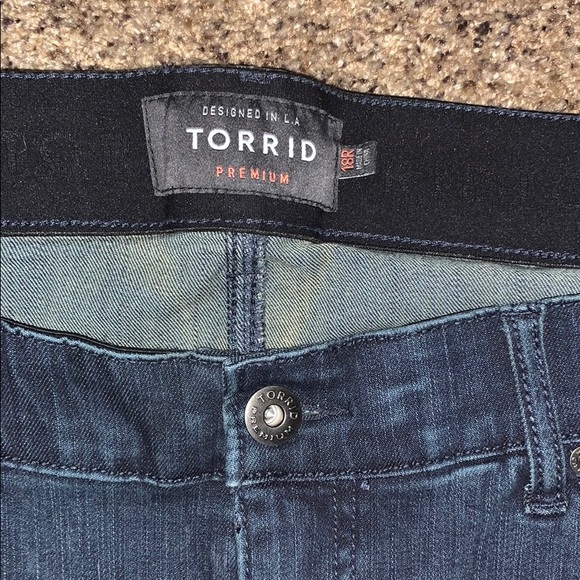 Torrid jeans - Picture 2 of 2